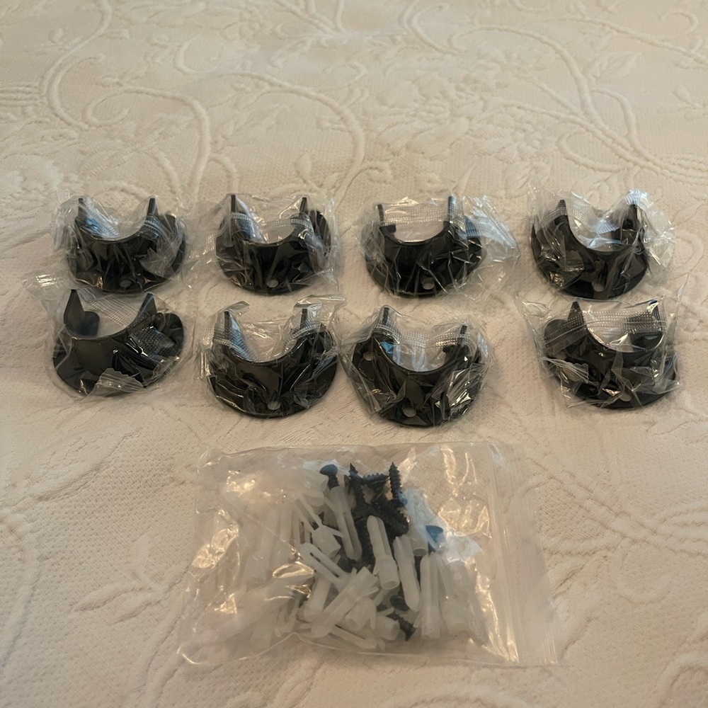8 Pack stainless steel closet rod end supports Heavy duty. Black. New - Picture 2 of 5